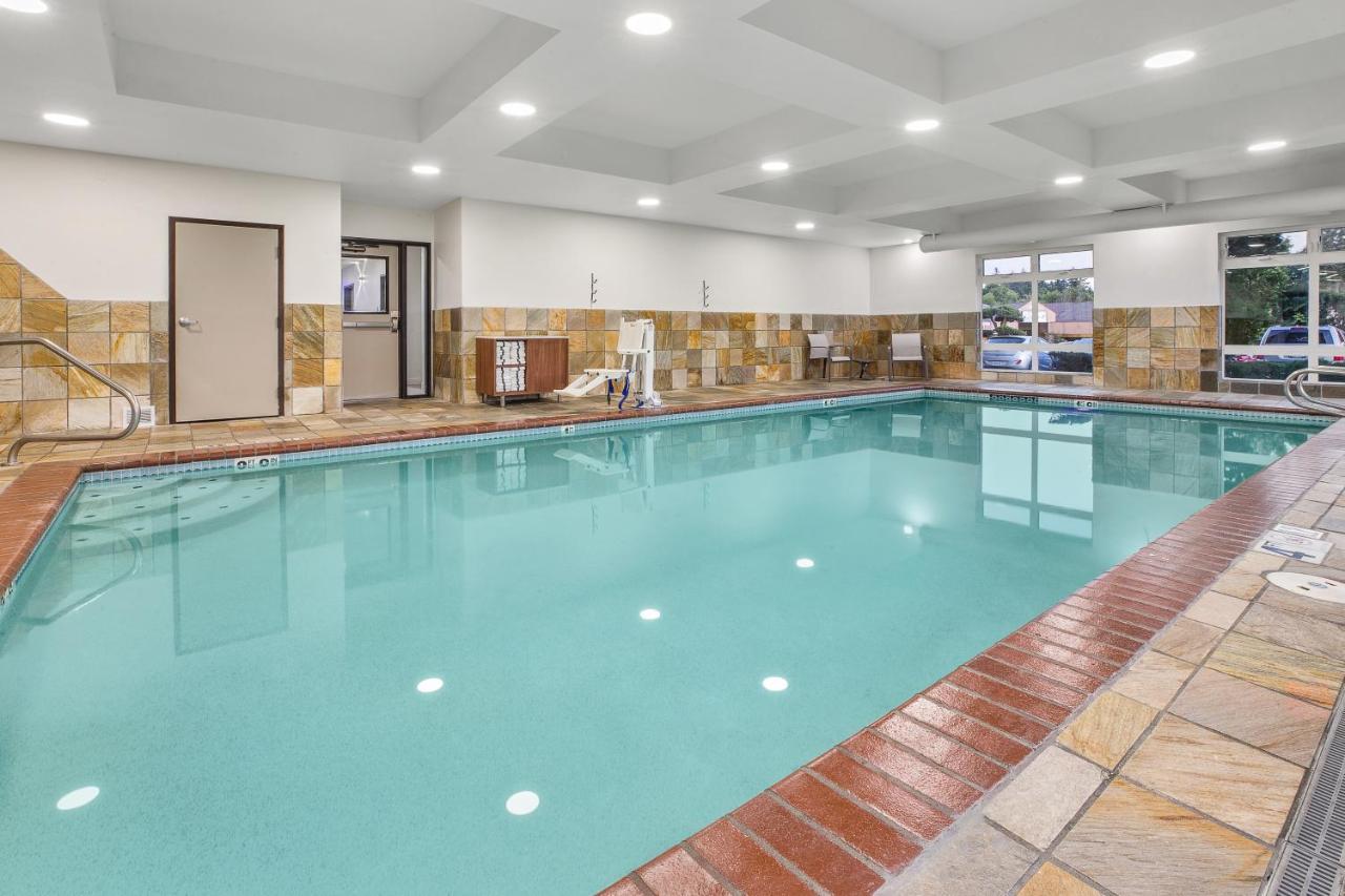 Holiday Inn Express & Suites Tacoma By Ihg מראה חיצוני תמונה