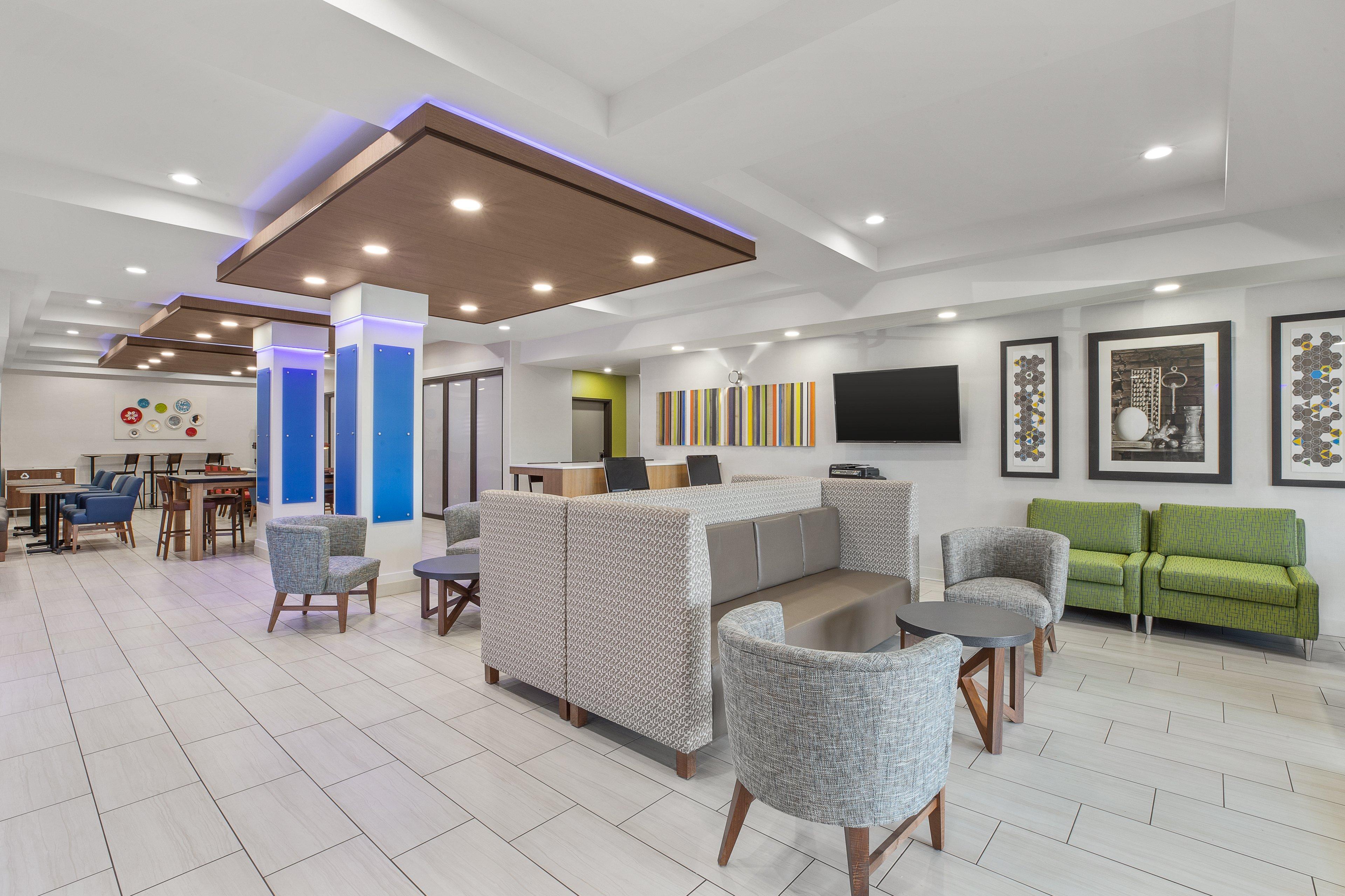 Holiday Inn Express & Suites Tacoma By Ihg מראה חיצוני תמונה