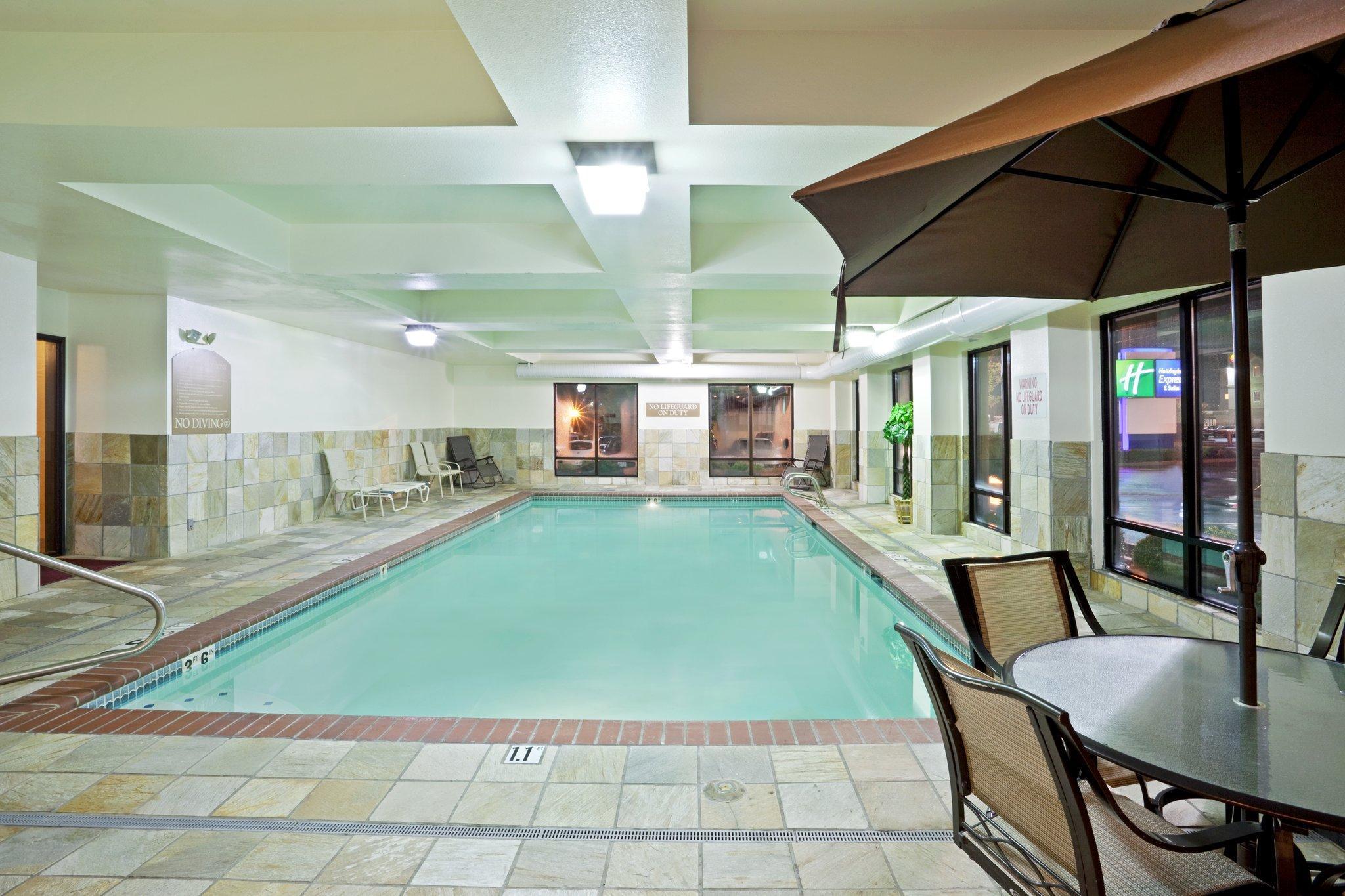 Holiday Inn Express & Suites Tacoma By Ihg מראה חיצוני תמונה